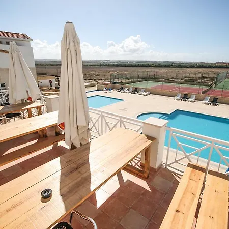 Shark's Lodge Baleal